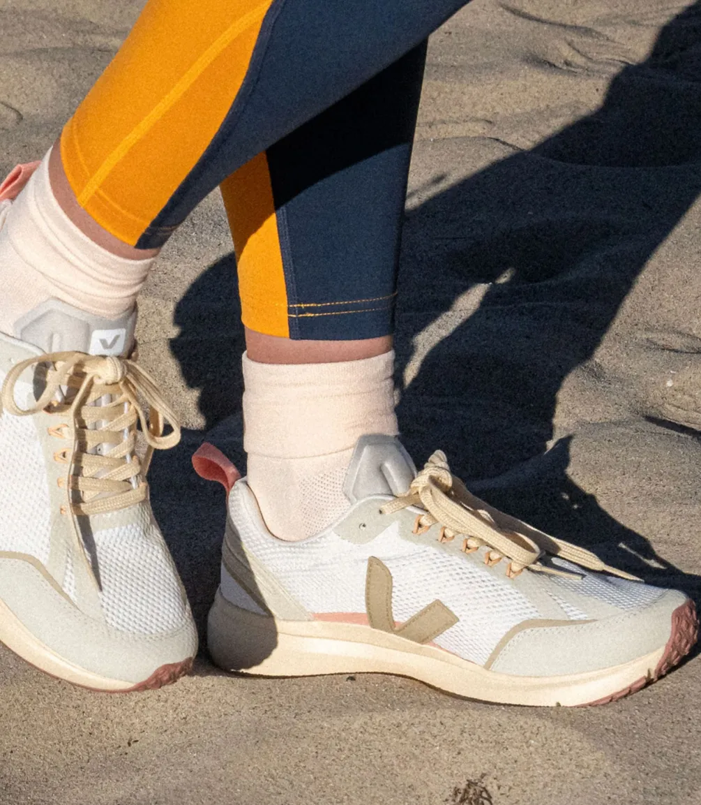 CONDOR 2 ALVEOMESH GRAVEL ALMOND<VEJA Fashion
