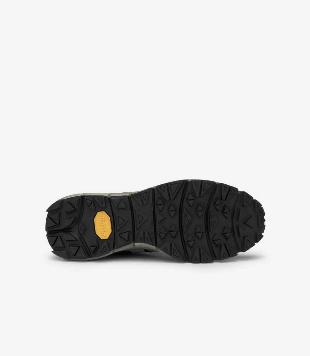 DEKKAN ALVEOMESH BLACK OXFORD GREY TONIC<VEJA New