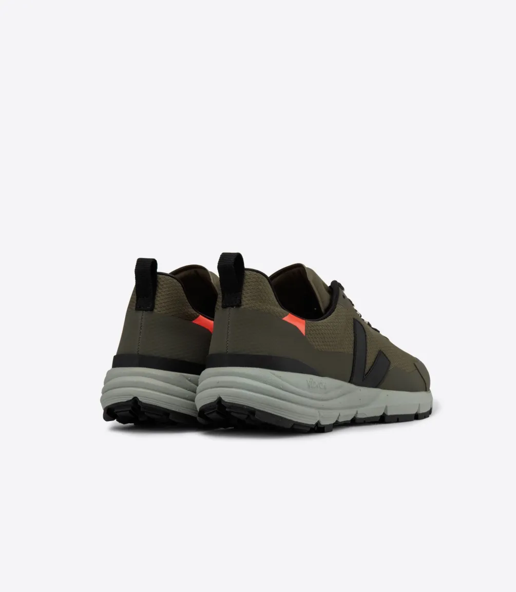 DEKKAN ALVEOMESH KAKI BLACK<VEJA Outlet