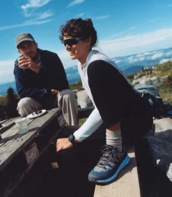 FITZ ROY LIGHT TREK-SHELL BASALTE BLACK CELESTE<VEJA Outlet