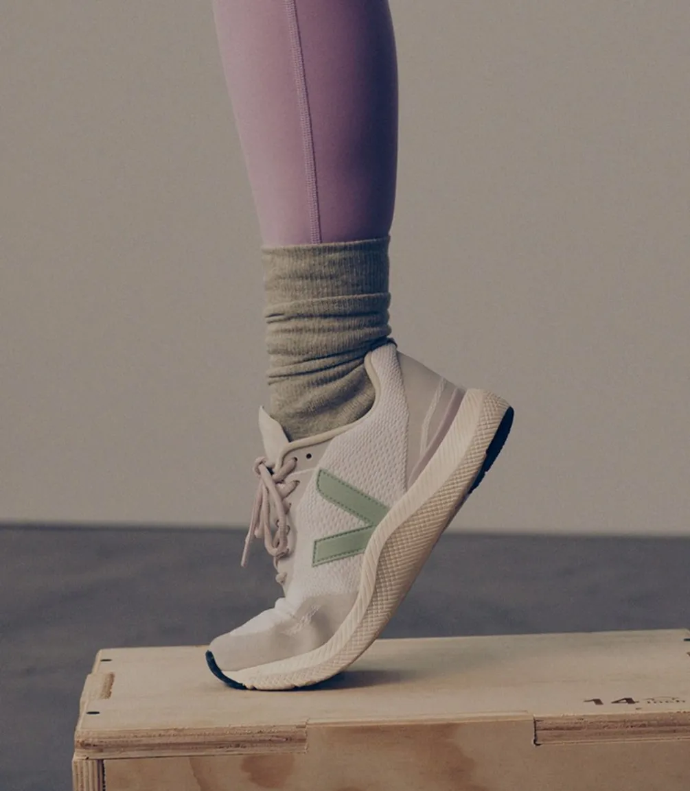 IMPALA ENGINEERED-MESH EGGSHELL MATCHA<VEJA Hot