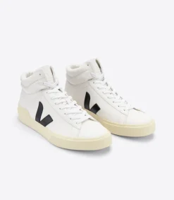 MINOTAUR LEATHER WHITE BLACK BUTTER<VEJA Fashion