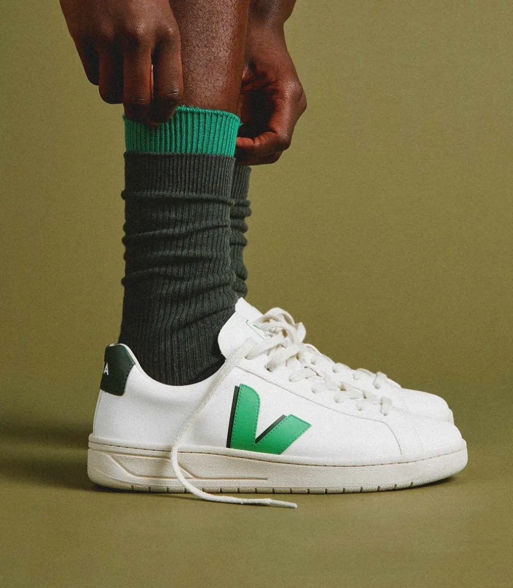 URCA CWL WHITE LEAF CYPRUS<VEJA Store