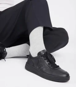 V-10 CWL BLACK BLACK SOLE<VEJA Fashion