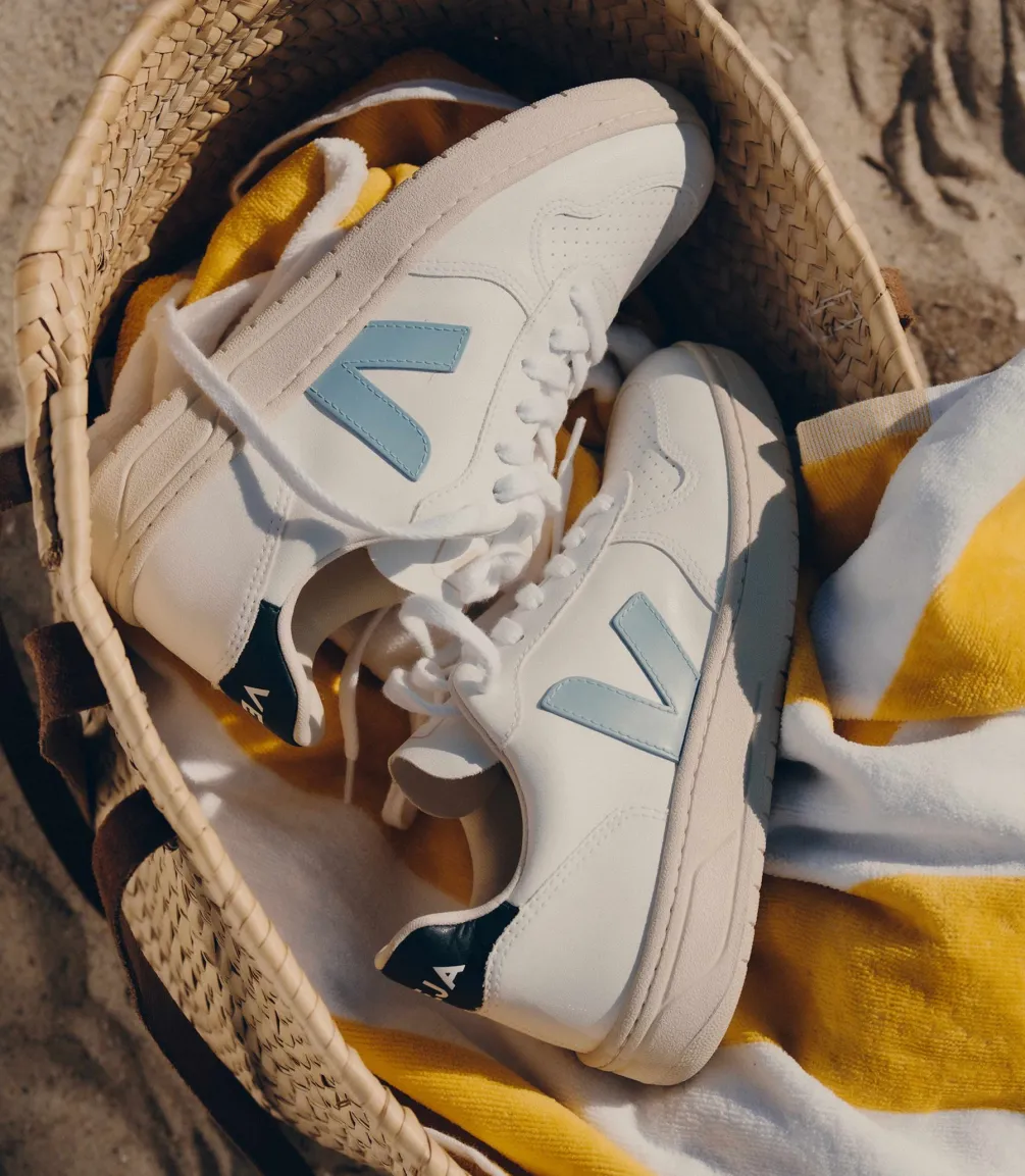 V-10 CWL WHITE STEEL NAUTICO<VEJA Shop