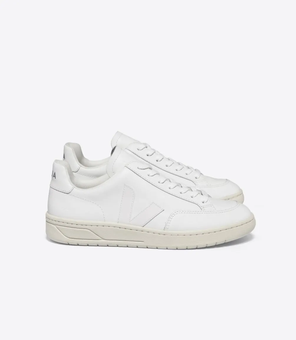V-12 LEATHER WHITE<VEJA Outlet