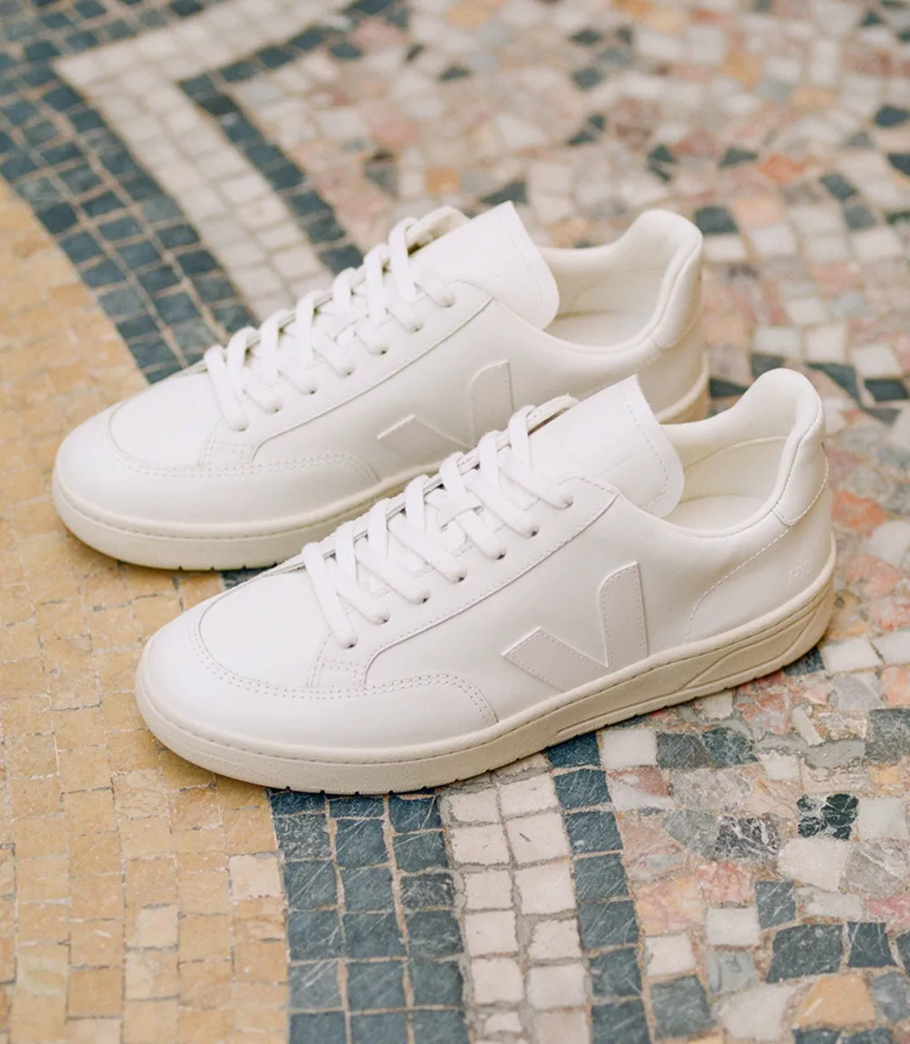 V-12 LEATHER WHITE<VEJA Outlet