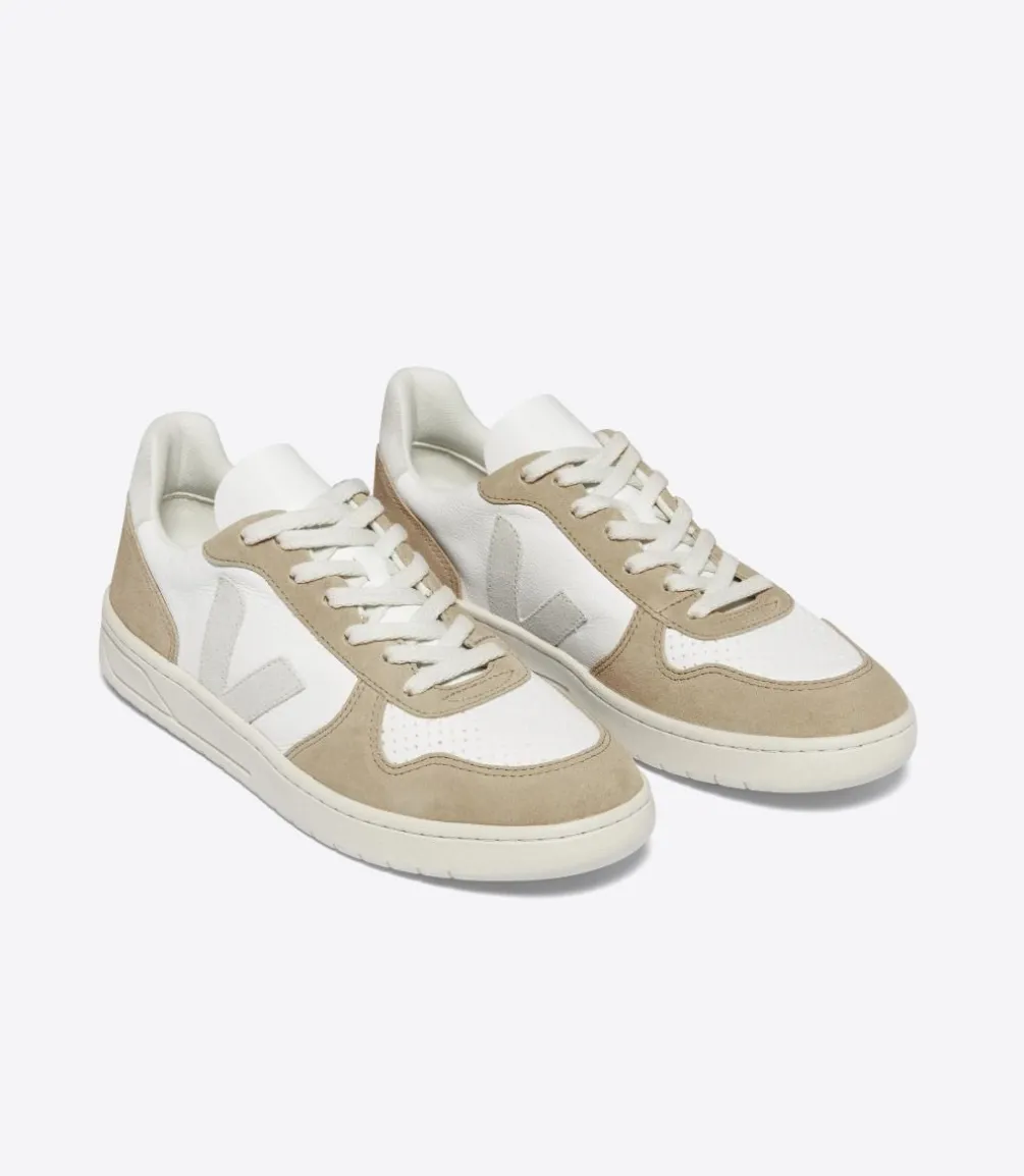 V-10 LEATHER WHITE NATURAL SAHARA<VEJA Flash Sale