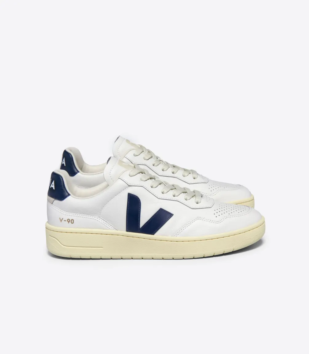 V-90 LEATHER WHITE NAUTICO<VEJA Hot