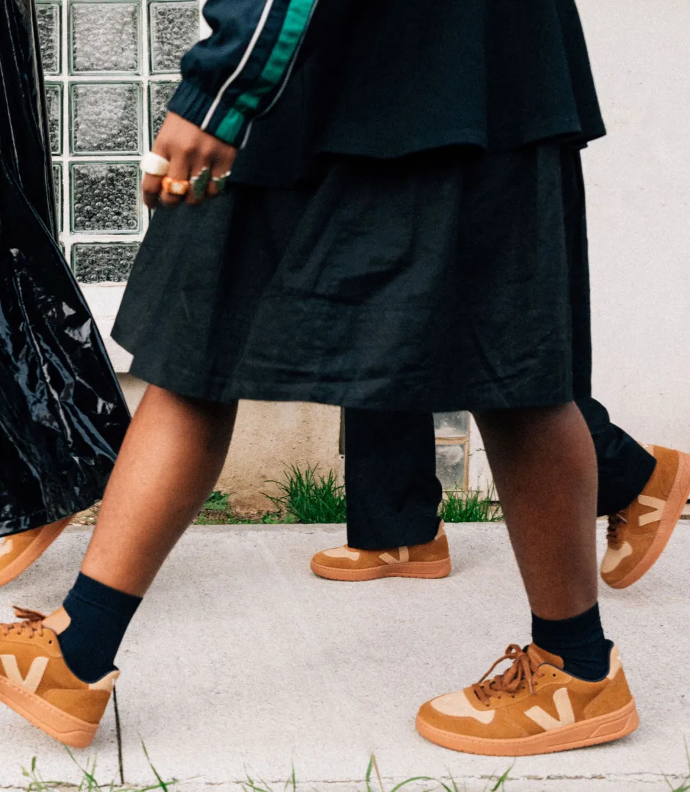 V-10 SUEDE CAMEL DESERT<VEJA Clearance