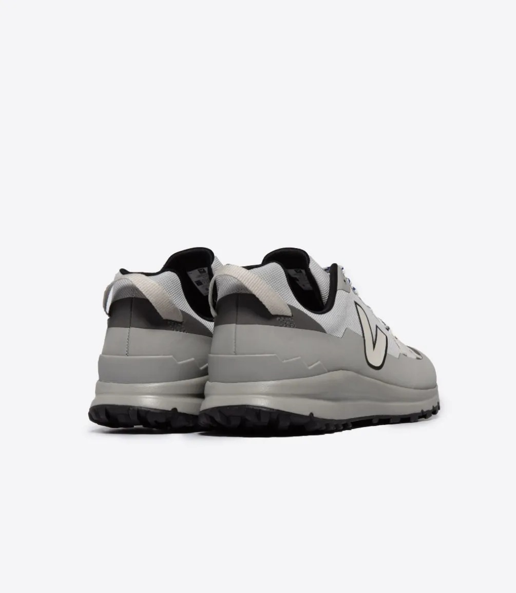 X ÉTUDES SHARK<VEJA Shop